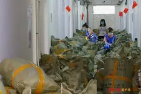 15天打包约5万件毕业生行李 哈师大首次用云梯车帮忙图片