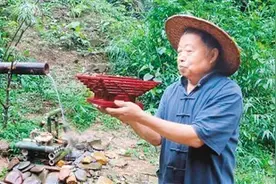 走进“阿木爷爷”的榫卯世界：传统木工技艺扎根在心中图片