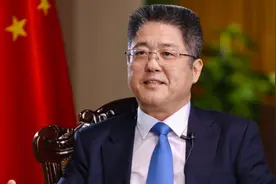 复活冷战是时空错乱之举——外交部副部长乐玉成接受观察者网专访图片