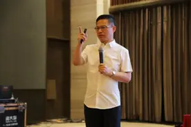 教育人士共谋民办学校发展之路图片