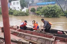 跳江女子的81公里生死漂流：接近死亡时后悔了，借浮木求生图片