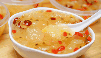 鱼胶跟燕窝哪个更美容一点 2026年鱼胶和燕窝区别