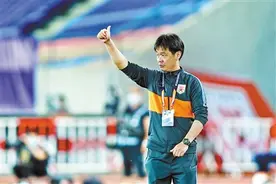 三问李霄鹏离开鲁能图片