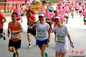 2020汶川马拉松开跑：3000余名跑者用脚步丈量“生命赞歌”图片
