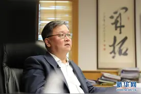 创新科学，创意博雅——访香港浸会大学副校长郭毅可图片