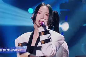 天赐的声音：孟美岐 VAVA《燕尾蝶》，超炸舞台燃爆全场！