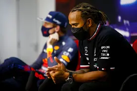 当红牛赛车速度超越梅奔，汉密尔顿的F1八冠王悬了？图片