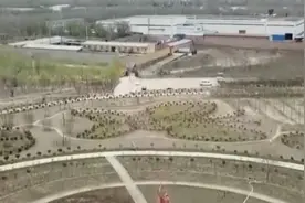 山西临汾千亩耕地变别墅 老板的“门路”让有关部门坐视不管视频封面