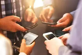 保护未成年人，需要更多“青少年模式”图片