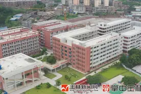 玉林市第十中学一期5栋新建筑8月中旬交付使用图片