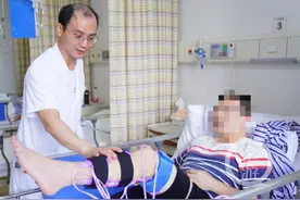 熬夜玩游戏，24岁小伙脑出血加脑梗致偏瘫图片