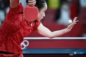 图集：伊藤美诚的怪异发球姿势图片