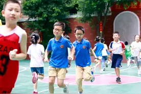 教育部明确：小学一二年级不进行纸笔考试，其他年级取消期中考试图片