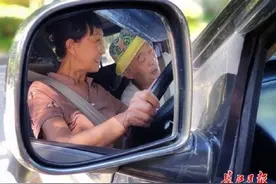 武汉七旬夫妻8年自驾游世界：只要有梦想，人生不设限图片