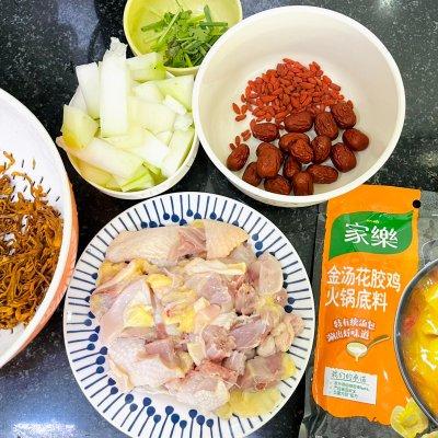 花胶煮鸡汤的做法 2026年花胶煮鸡汤的做法窍门 花胶煮鸡汤的做法 2026年花胶煮鸡汤的做法窍门