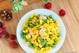 3分钟就出锅的玉米豌豆炒虾仁，营养丰富，用勺子吃起来更过瘾哦图片