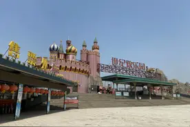 得知郑州世纪欢乐园要拆了，第一批老员工打算组团去看看它图片