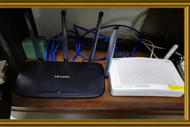 老年人学手机（104）快速找出WIFI密码和手机扫二维码图片