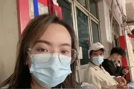 在人群中多看了一眼！女孩认出走失10年亲人：他激动得眼泪都出来了图片