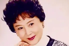 刘长瑜：悲与喜的婚姻；成与毁的铁梅图片