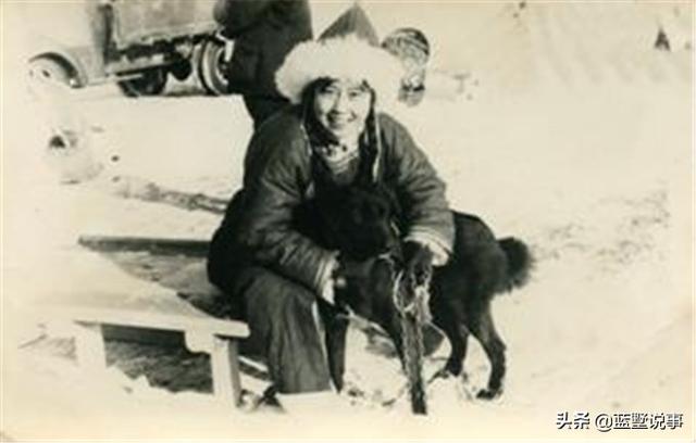 五十年代美丽女演员安琪，他孩子本来是叶大鹰