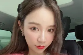 雪梨被赞最佳前任，亲昵感谢王思聪让她成长，现嫁富二代身价十亿图片