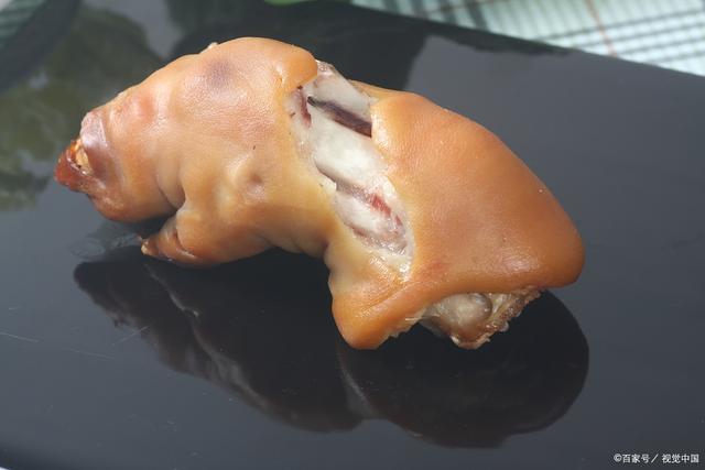 花胶花生黄豆猪脚汤功效与作用 2026年花胶炖黄豆的作用