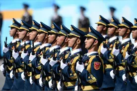 “八一”球员全部“自由”，最后追忆CBA消失的6支军旅球队图片