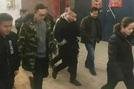 明星老家什么样？王宝强直接盖大院，赵丽颖老家破到你难以置信图片