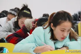 学习不理想，不受老师重视，应不应该早点辍学出来混社会？图片