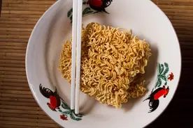 传统方便面VS拉面说，到底谁才是最受认可的？图片