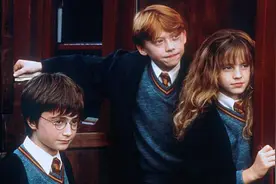 《哈利·波特》作者背后的故事：普通人想逆袭，需要明白两个道理图片