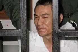 他是黑老大，曾垄断拆迁行业，坐拥亿万财富，睡过的女星不计其数图片