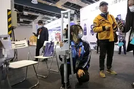 爷青结！ 上海小学生的发明让你再没机会舔酸奶盖了图片