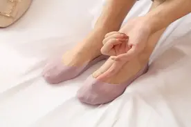 清凉透气，防磨防脱，还能DIY随心剪！这船袜穿着比光脚舒服多了图片