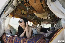 上汽大通原厂要出VanLife主题房车了？平头四驱面包就更好了图片