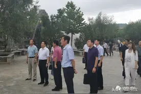 侯志强调研北石窟驿景区并主持召开景区运营管理现场办公会议图片