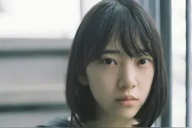 堀未央奈，当你冷漠时，世界似乎也要悲泣图片