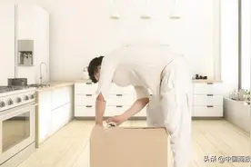 2000元服务费变1.8万元 搬家公司坐地加价乱象何时休图片