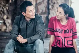 异性朋友关系不纯洁的迹象：三方面越界图片