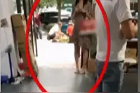 取快递被造谣出轨快递员，女子最新发声：不接受道歉，已刑事自诉图片