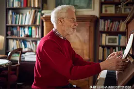 他在刷牙的瞬间破解了困扰数学家半个世纪的“高斯相关不等式”图片