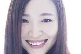 江一燕一件个性牛仔套装，干练又柔美女神范十足图片