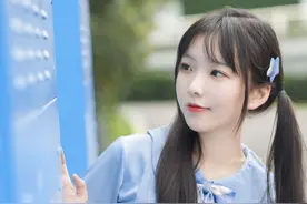 JK少女丨夏日奶蓝泡芙图片