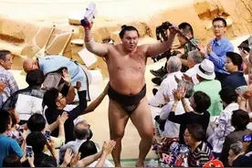 曾感染新冠 相扑史上最强横纲白鹏决定退役图片