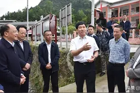 视频|王忠率队赴桐梓河流域开展专题调研暨“河长”巡河活动图片