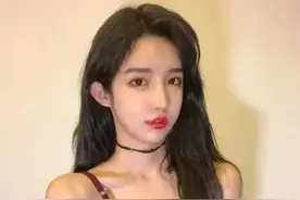 女装大佬艾比患重度抑郁症，晒出诊断书，曾坦言自己很难做回男生图片