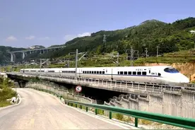 贵州目前最需要修建的3条高铁线路图片