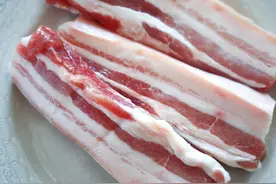 猪肉摊做活动“买30送50”，一年狂赚120万，这策略你可以学学图片