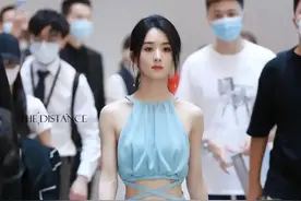 扒一扒娱乐圈身材比例不完美的女明星图片